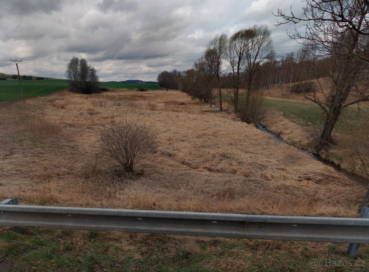 Prodám pozemek Batelov  1419m2