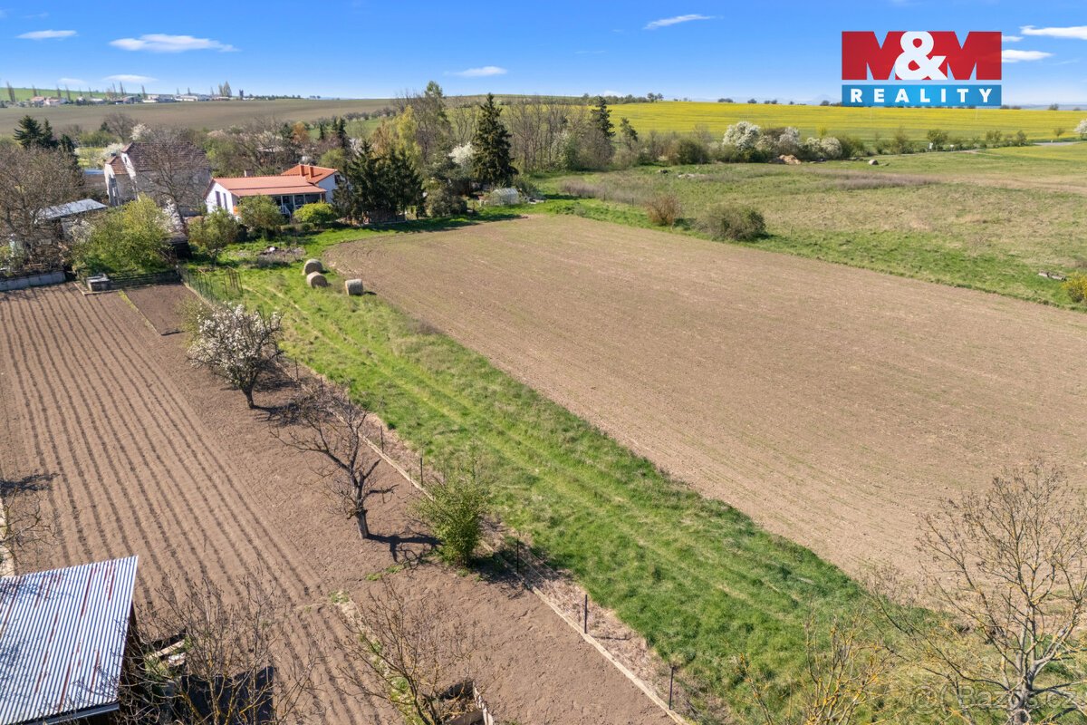 Prodej stavebního pozemku, 1468 m², Neuměřice