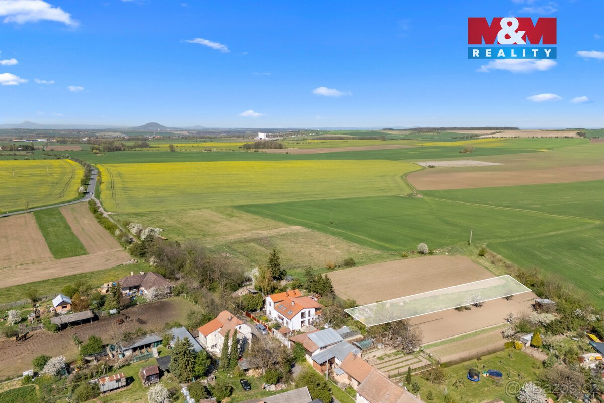 Prodej stavebního pozemku, 1468 m², Neuměřice