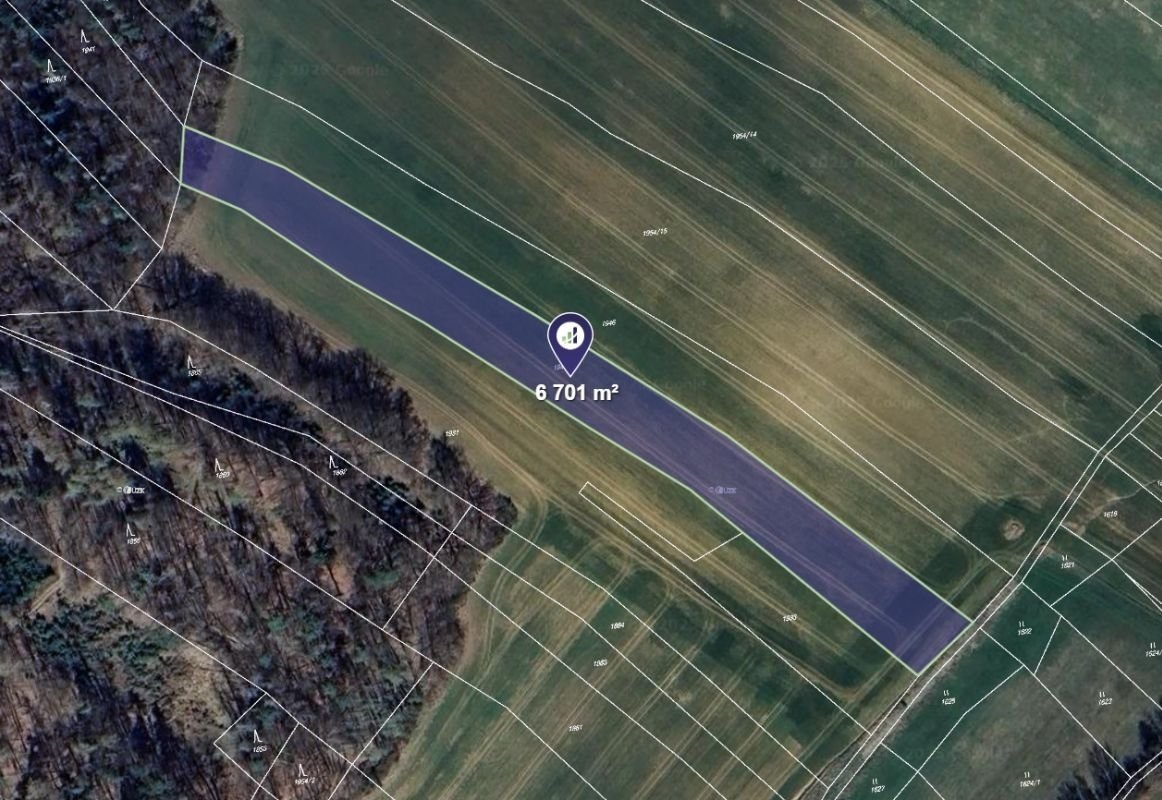 Prodej podílu 2/3 pole 4 467 m², Ondřejov