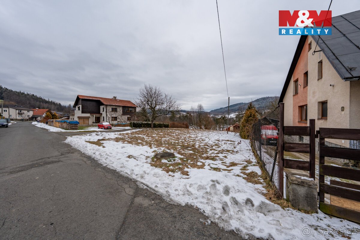 Prodej pozemku k bydlení, 1111 m², Hutisko-Solanec