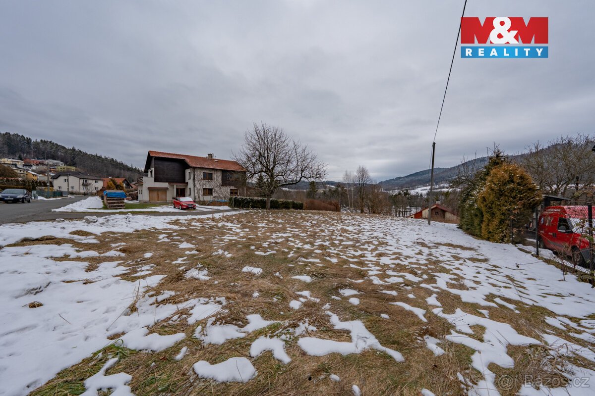 Prodej pozemku k bydlení, 1111 m², Hutisko-Solanec
