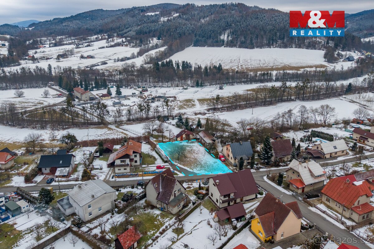 Prodej pozemku k bydlení, 1111 m², Hutisko-Solanec