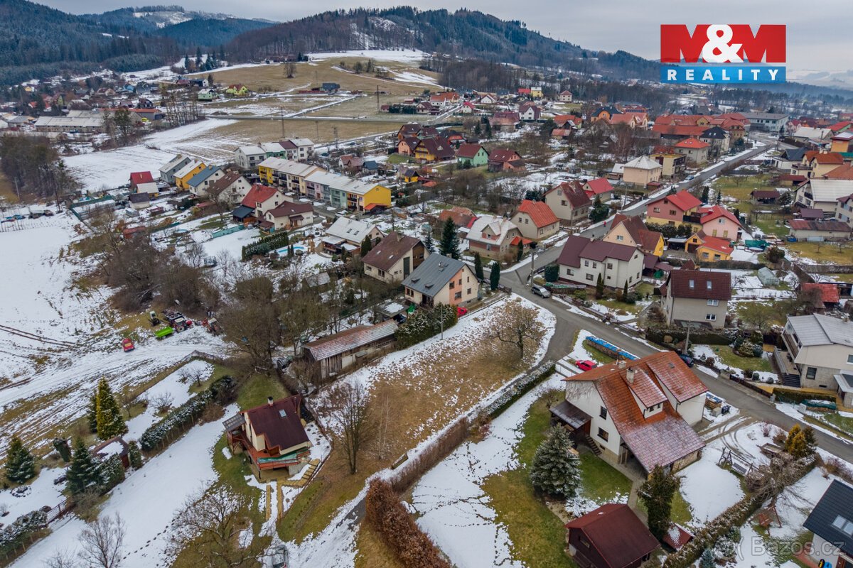 Prodej pozemku k bydlení, 1111 m², Hutisko-Solanec