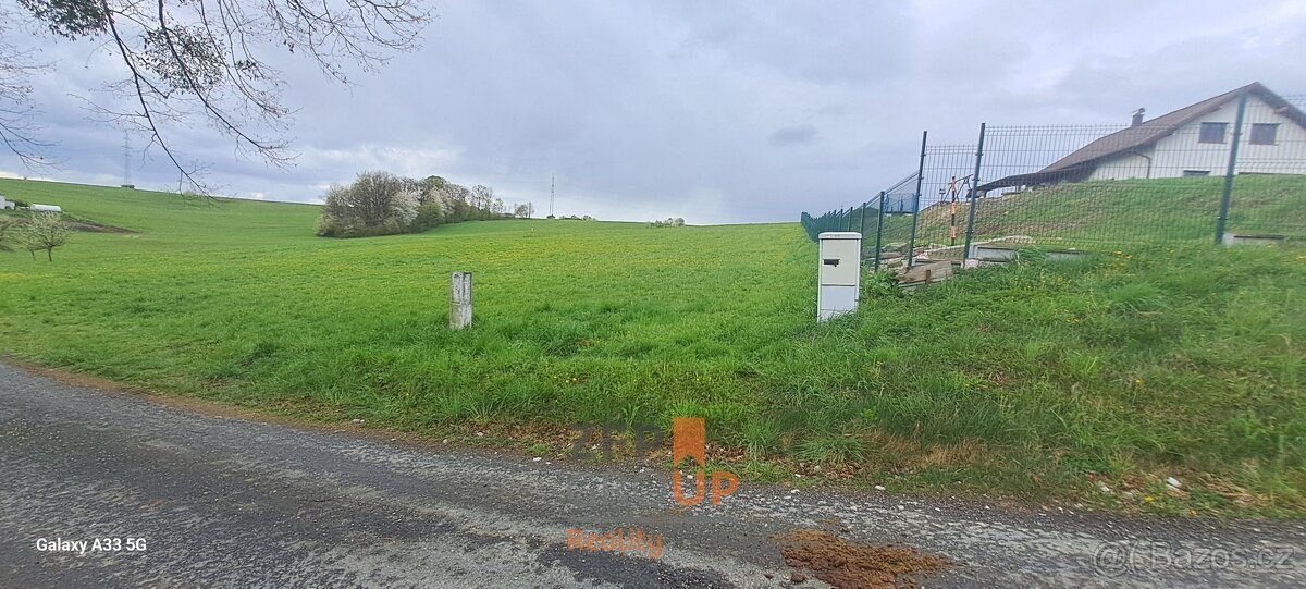 Prodej stavebního pozemku 4 261 m², Bruzovice, ev.č. 00604