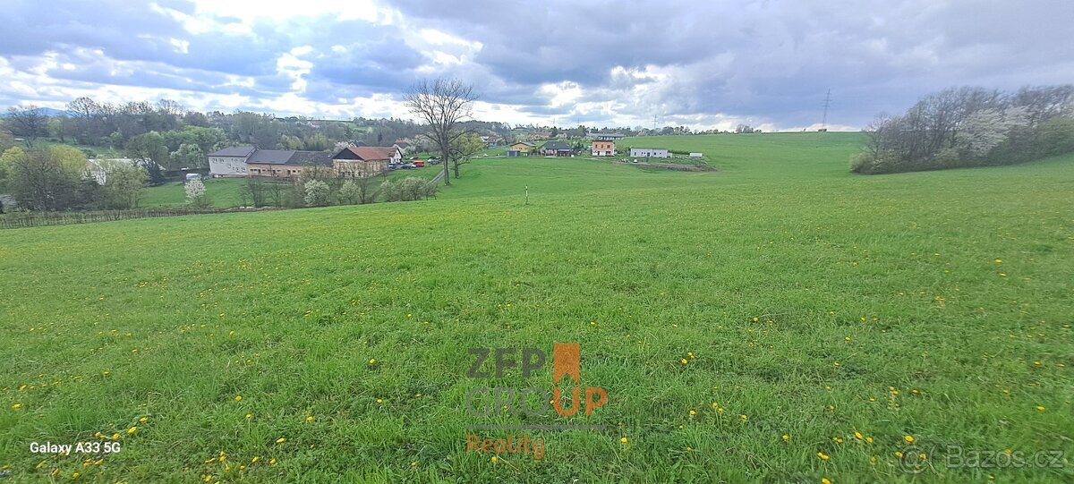 Prodej stavebního pozemku 4 261 m², Bruzovice, ev.č. 00604