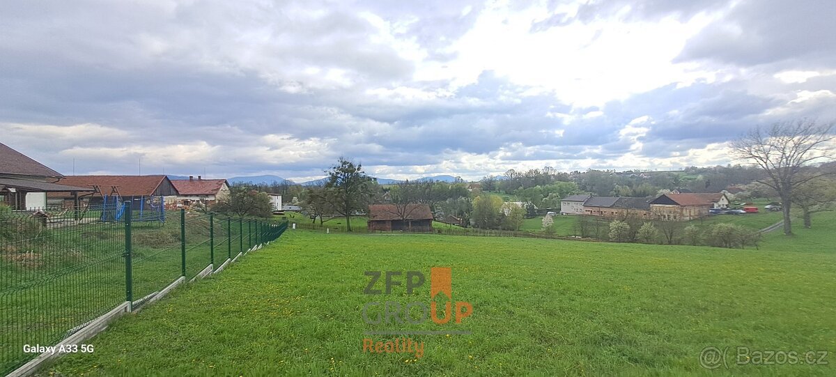 Prodej stavebního pozemku 4 261 m², Bruzovice, ev.č. 00604