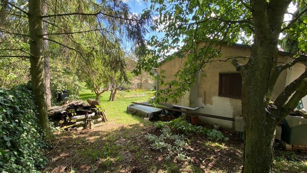 Prodej stavebního pozemku 1010 m²  Litochovice nad Labem