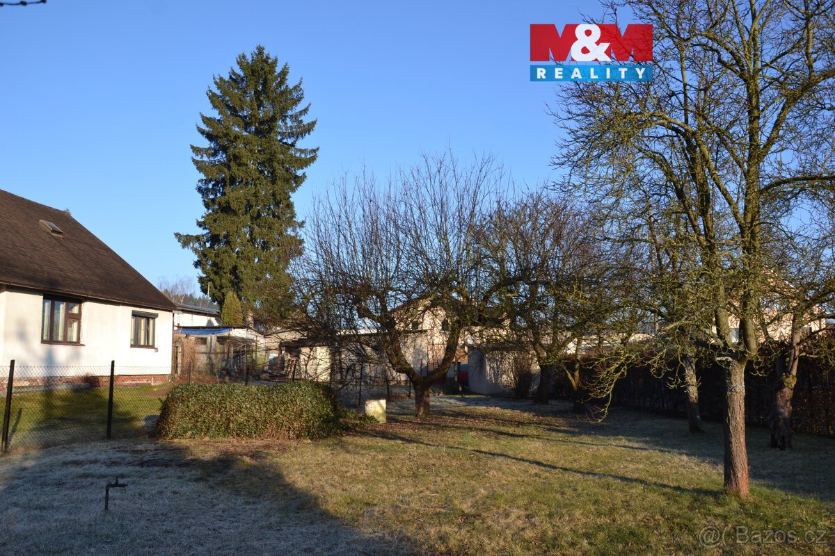 Prodej pozemku k bydlení, 976 m², Velké Poříčí, Hronov