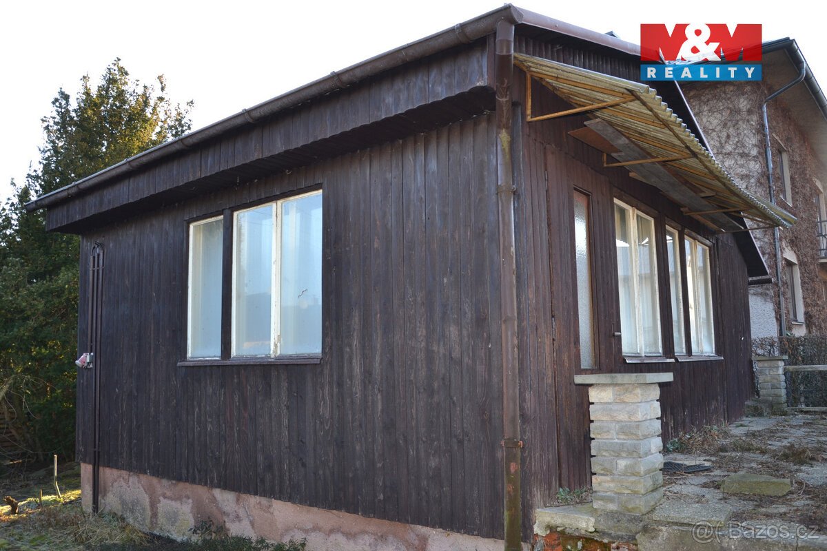 Prodej pozemku k bydlení, 976 m², Velké Poříčí, Hronov