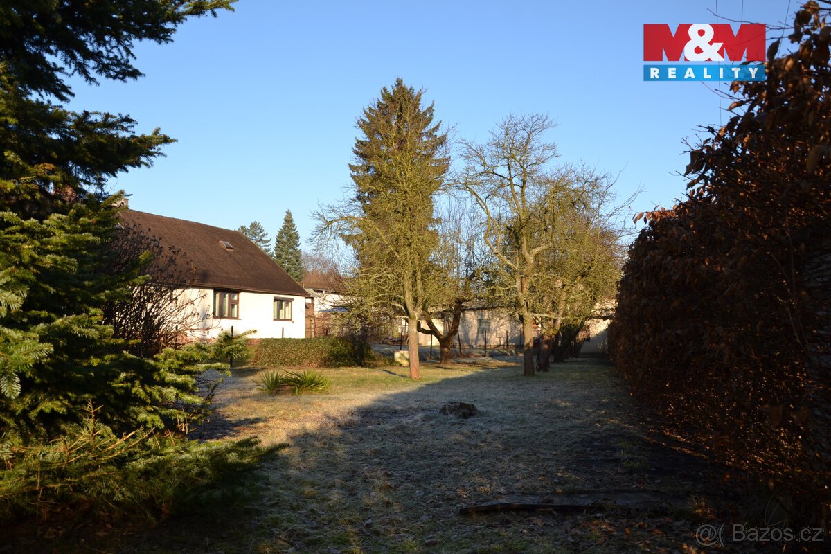Prodej pozemku k bydlení, 976 m², Velké Poříčí, Hronov