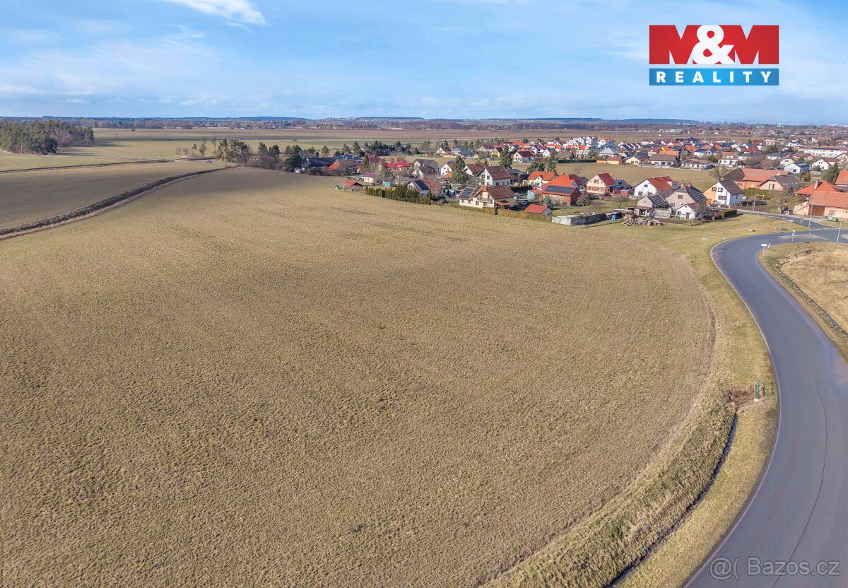 Prodej komerčního pozemku, Opatovice nad Labem, 8413 m²