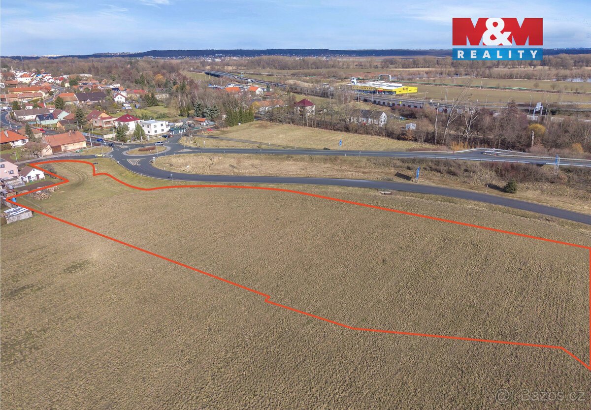 Prodej komerčního pozemku, Opatovice nad Labem, 8413 m²