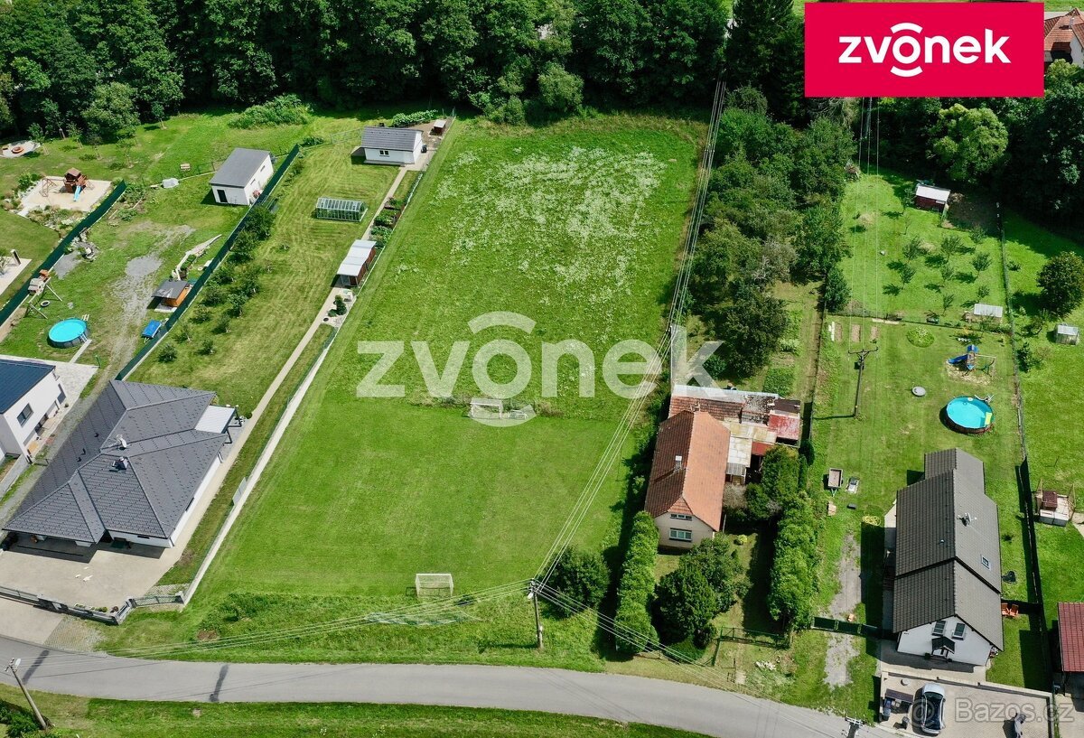 Prodej stavebního pozemku 3688 m², Želechovice nad Dřevnicí