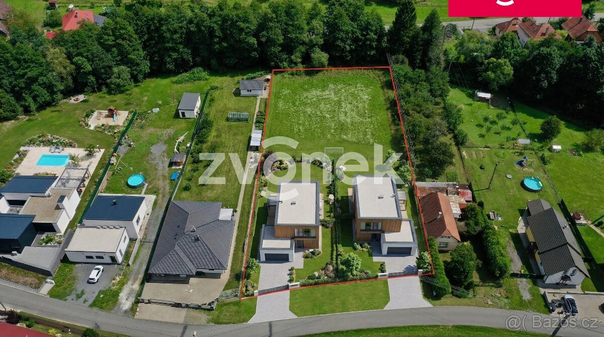 Prodej stavebního pozemku 1 833 m², Želechovice nad Dřevnicí