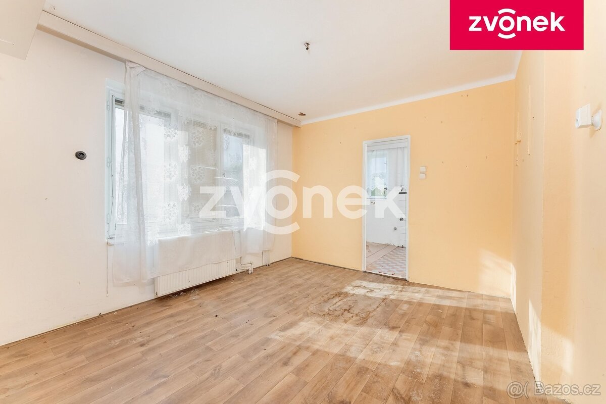Prodej stavebního pozemku 454 m², Sazovice, ev.č. 722992