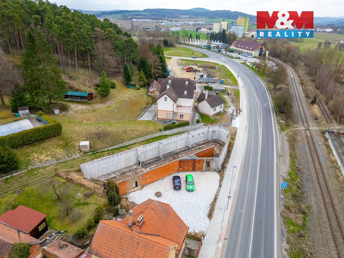 Prodej komerčního pozemku, 794 m², Strakonice, ul. Volyňská