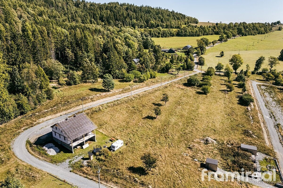 Prodej, Pozemky,  848m² - Václavov u Bruntálu - Horní Václav