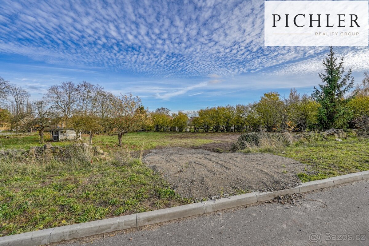 Prodej stavebního pozemku 759 m²