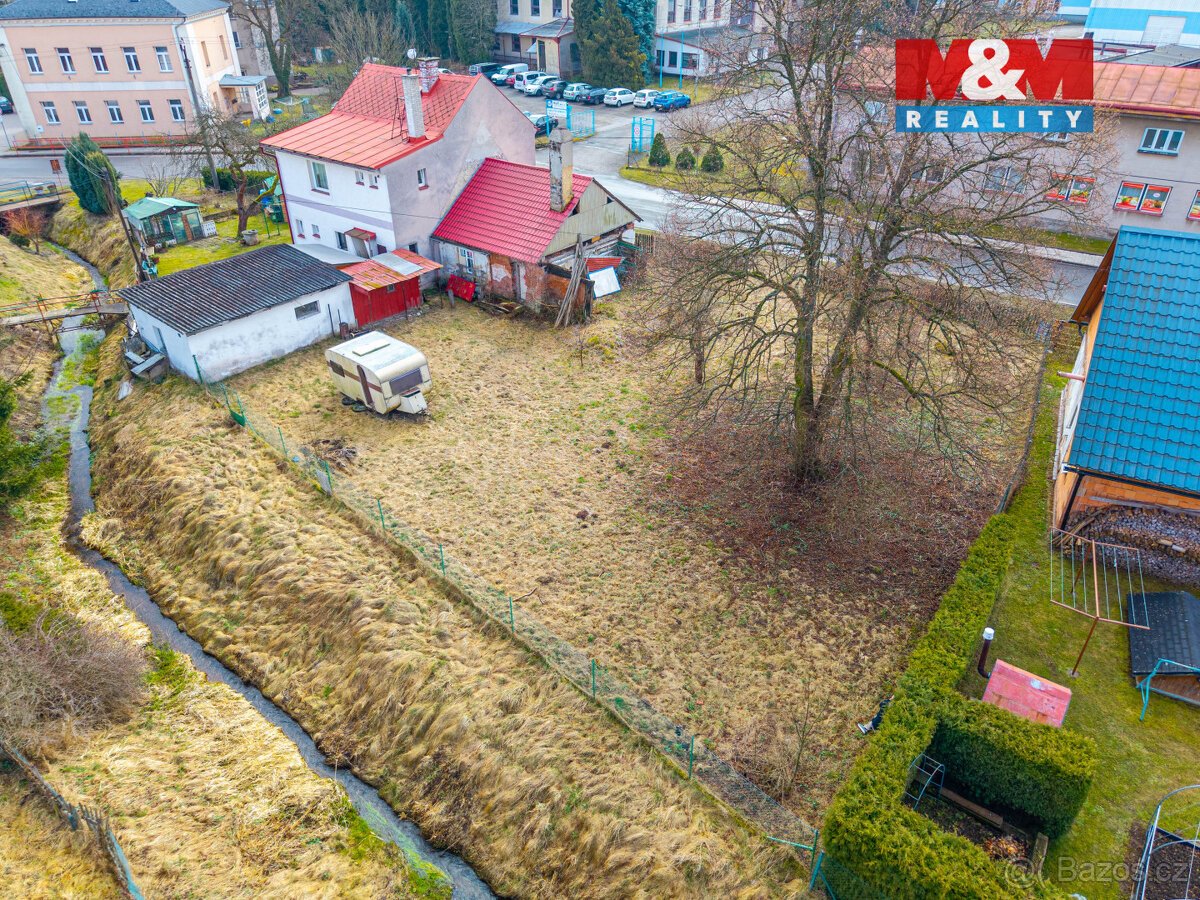 Prodej pozemku k bydlení, 699 m², Hajnice