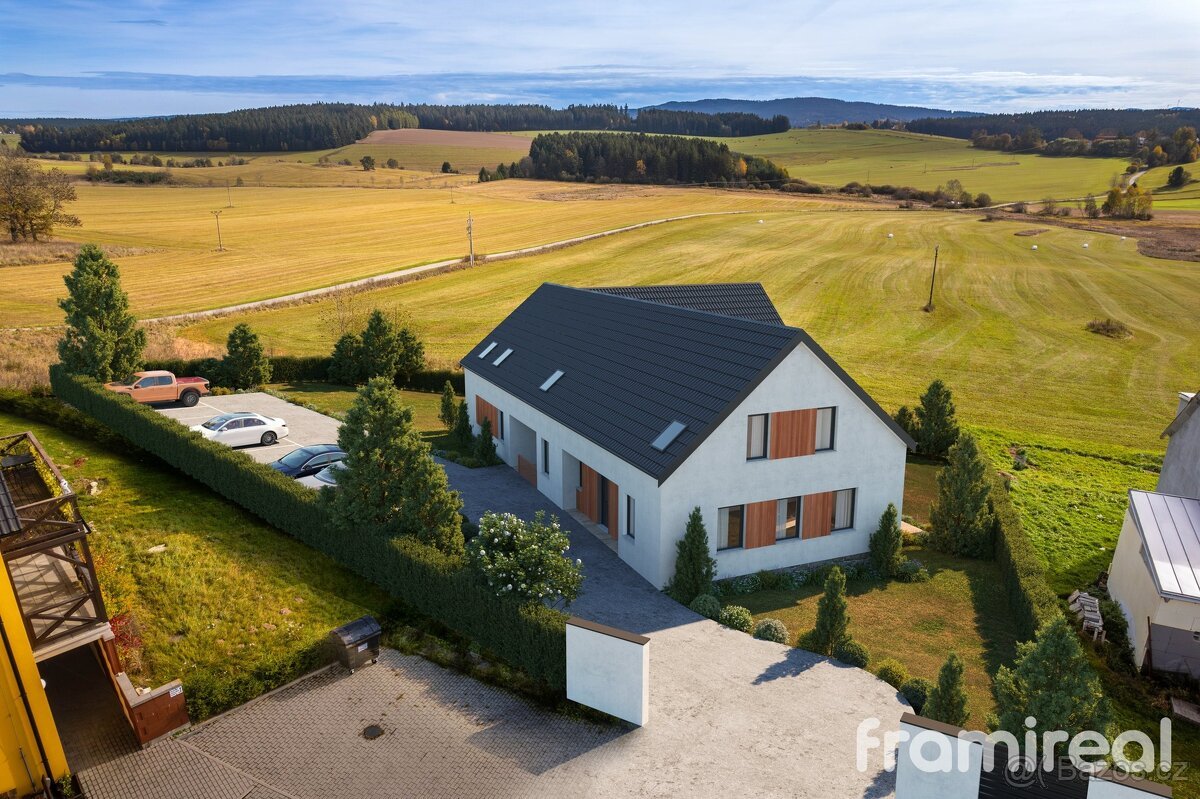 Prodej pozemku se stavebním povolením, 1 696 m² - Frymburk -