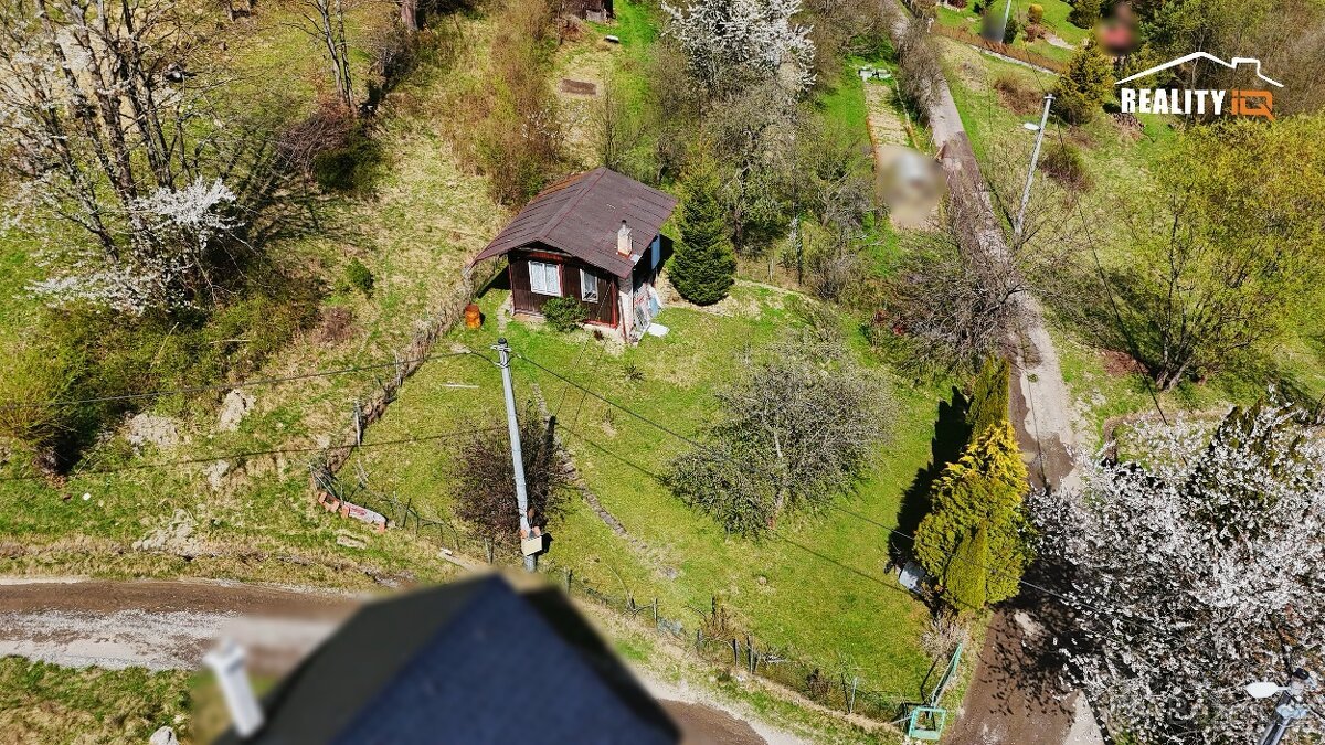 Pozemok s chatkou, kde dnes oddychujete a zajtra môžete býva