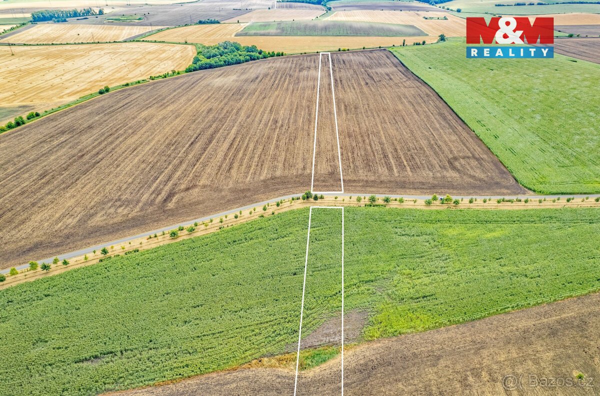 Prodej pole, 25.490 m², Žatčany
