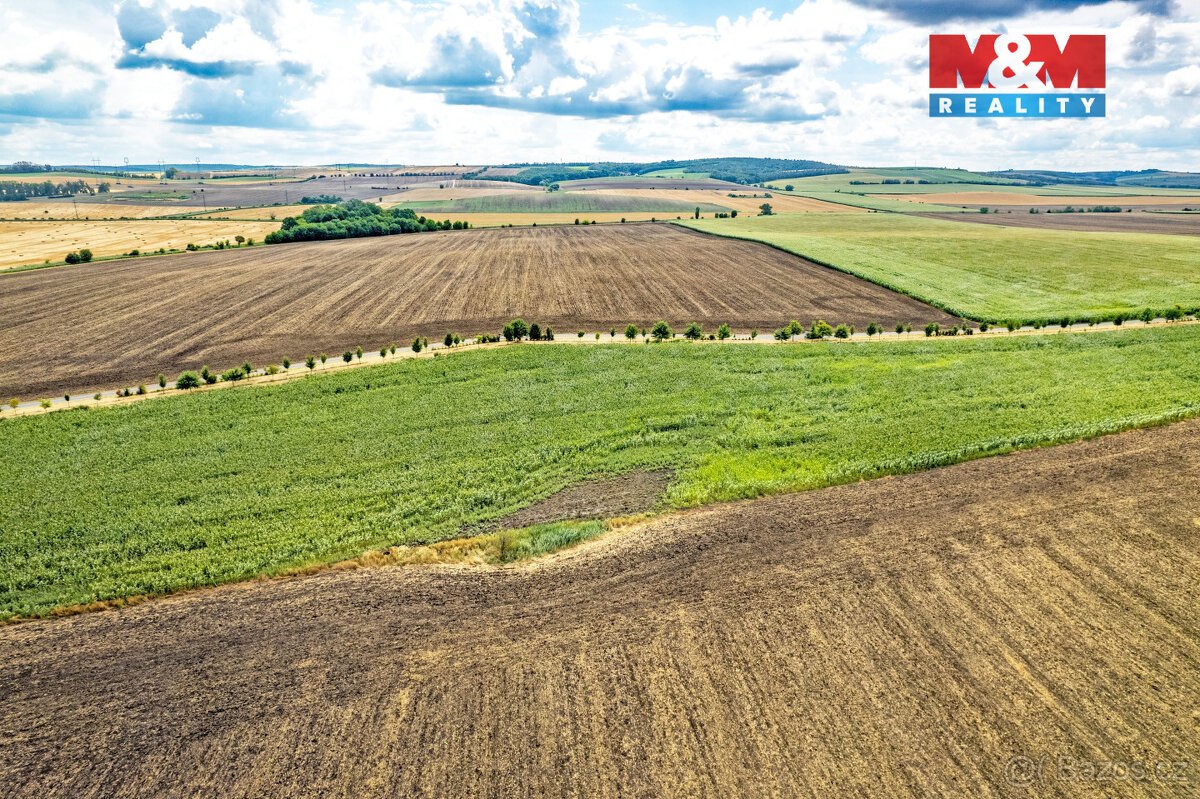 Prodej pole, 25.490 m², Žatčany