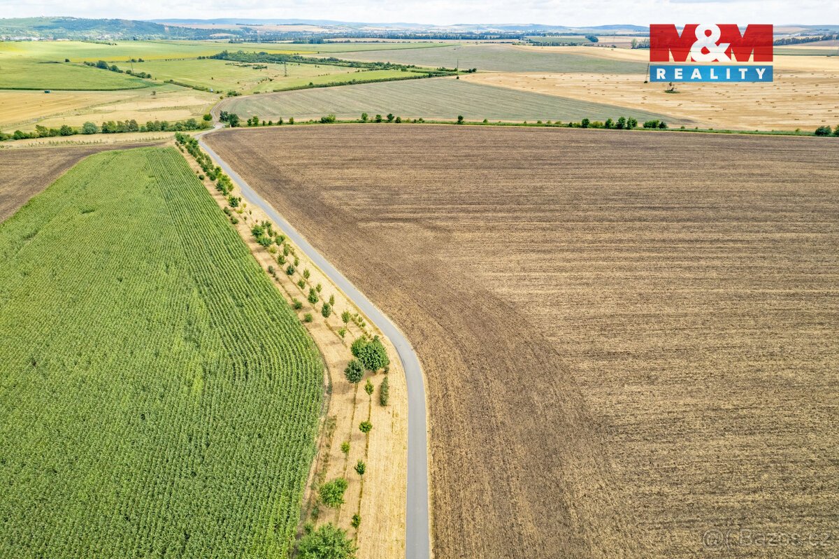 Prodej pole, 25.490 m², Žatčany