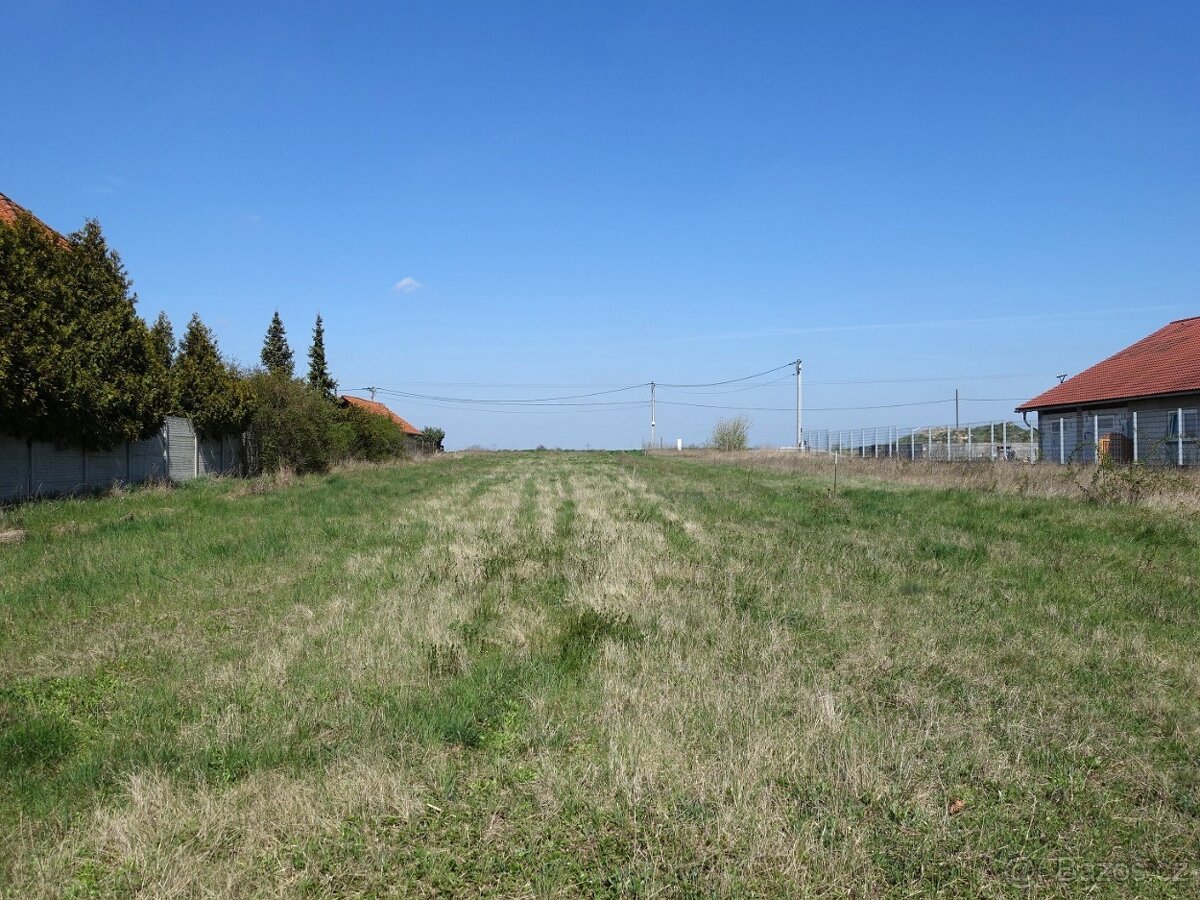 Prodej stavebního pozemku 2607 m² Dyje, Znojmo