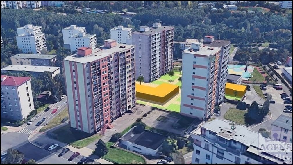 Podej práva stavby k pozemkům 3.953m2 Praha 3 -  Žižkov