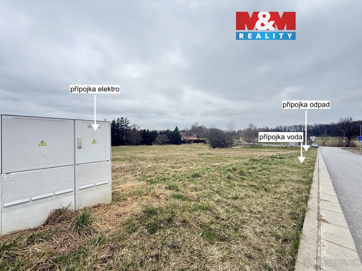 Prodej pozemku k bydlení v Semechnicích