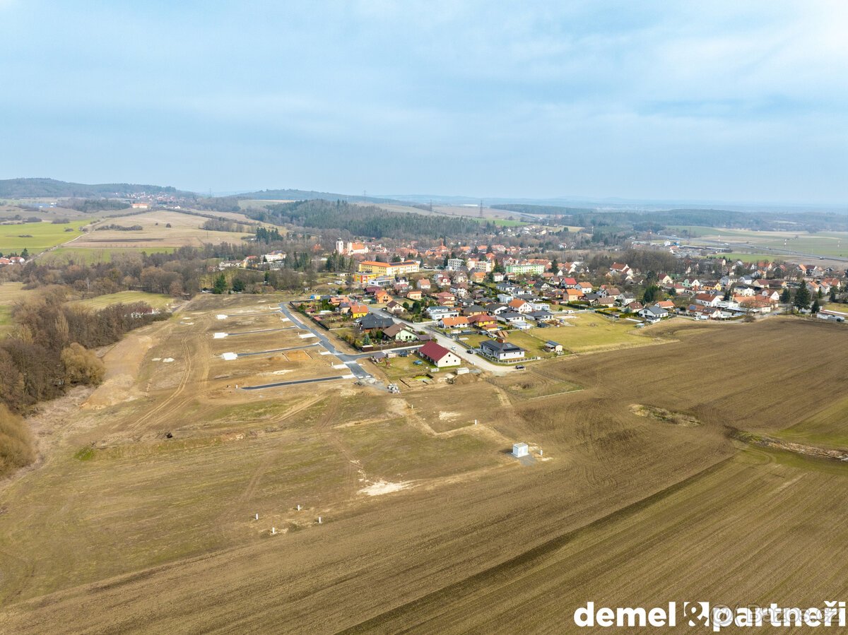 STAVEBNÍ POZEMEK V MIROTICÍCH