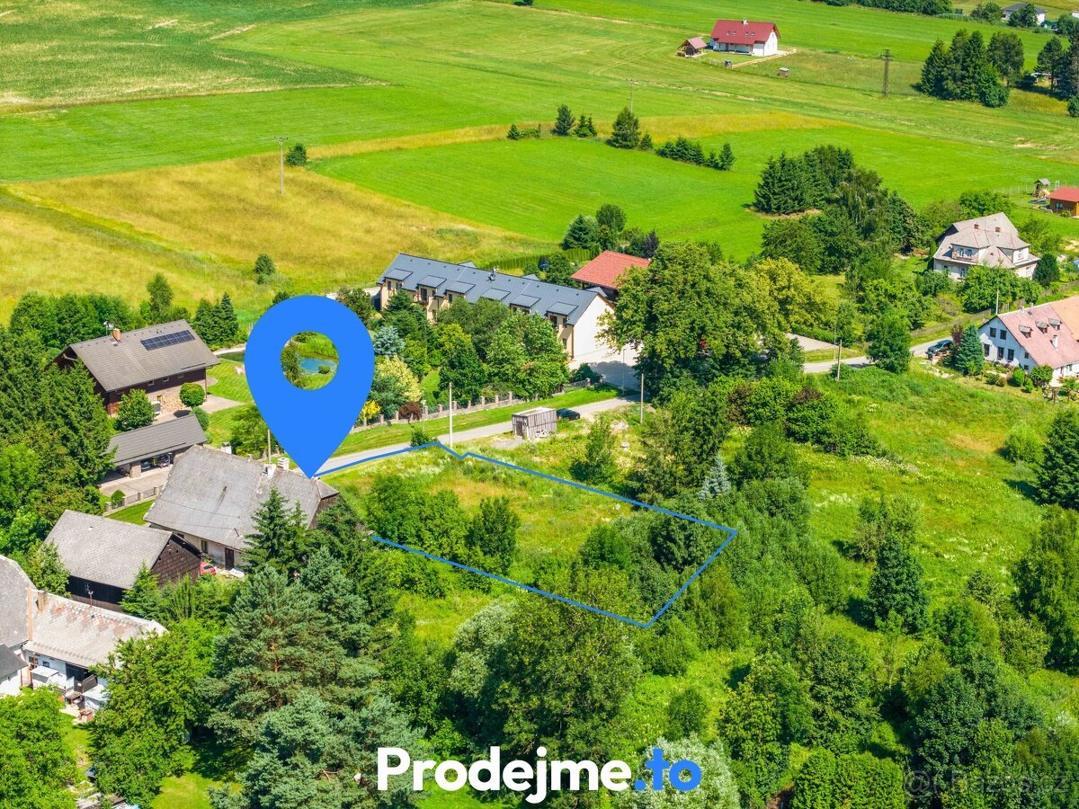 Prodej pozemku se stavebním povolením a projektem, 1 427 m2 