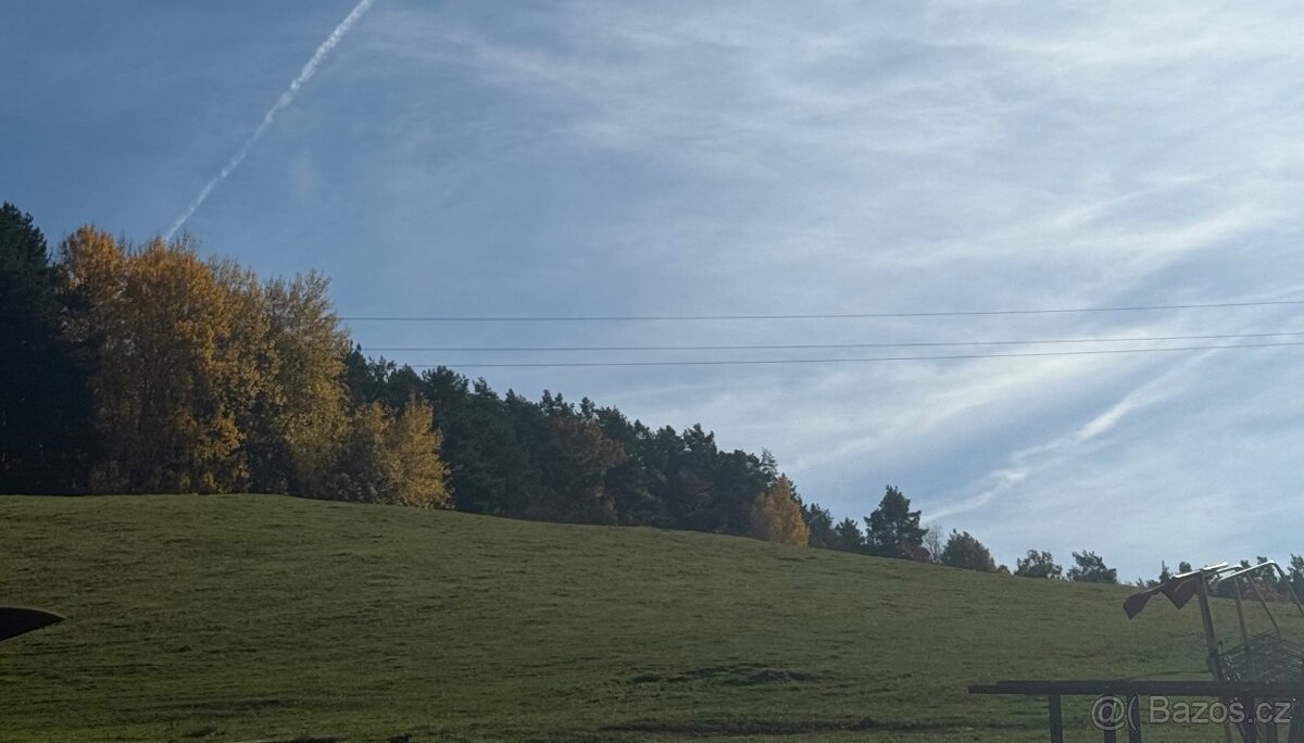 Prodej podílu 1/2 komerčního pozemku 808 m²- Valašské Klobou