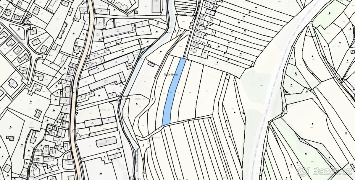 Prodej podílu 1/2 komerčního pozemku 808 m²- Valašské Klobou