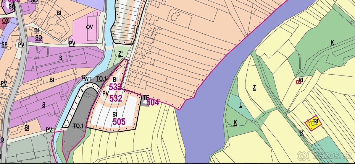 Prodej podílu 1/2 komerčního pozemku 808 m²- Valašské Klobou
