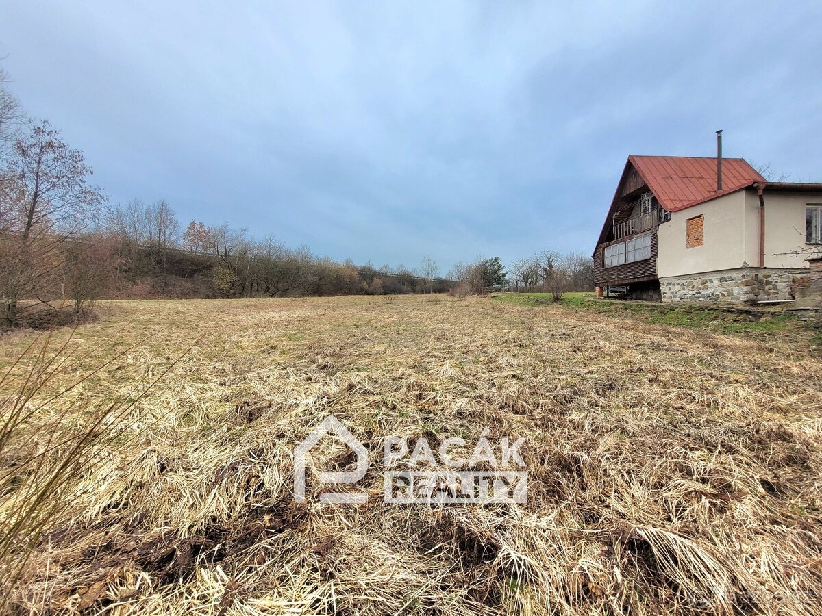 Prodej rekreačního pozemku 2 896 m²  v Lipníku nad Bečvou
