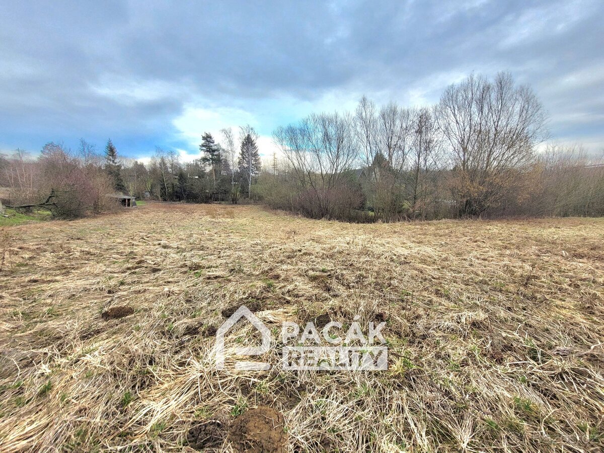 Prodej rekreačního pozemku 2 896 m²  v Lipníku nad Bečvou