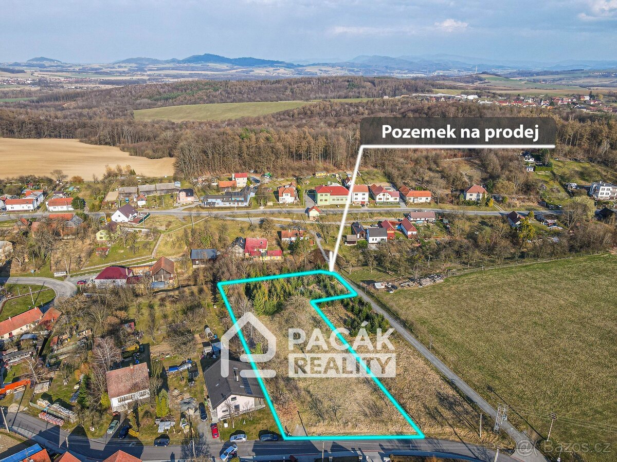 Výjimečný stavební pozemek 4 220 m² – klid, prostor a invest