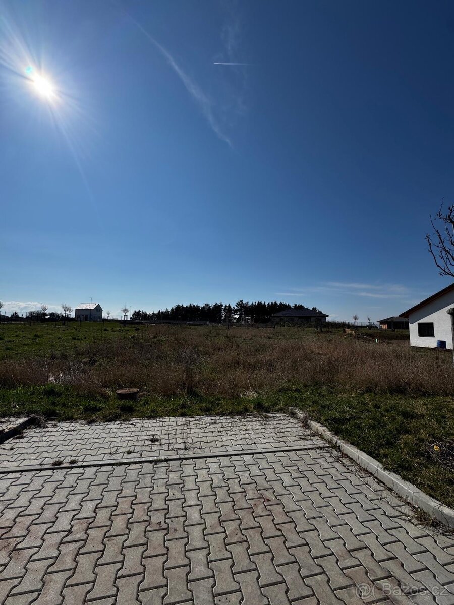 Prodej stavebního pozemku- Chlumec nad Cidlinou