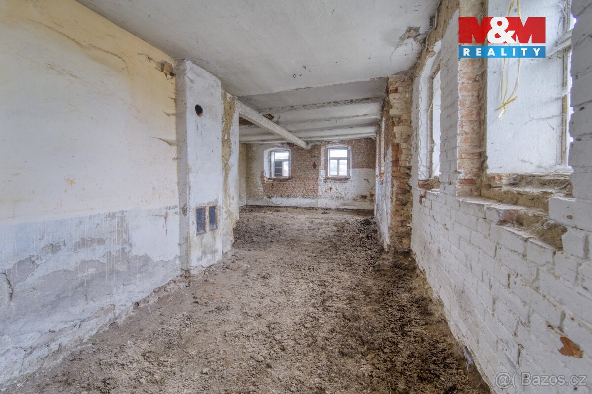 Prodej pozemku k bydlení, 2461 m², Toužim