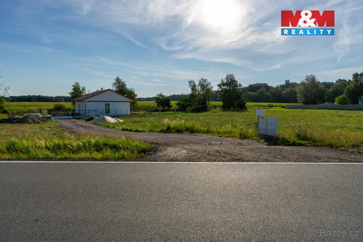 Prodej pozemku k bydlení ve Vysokém Chvojně, 1032 m²