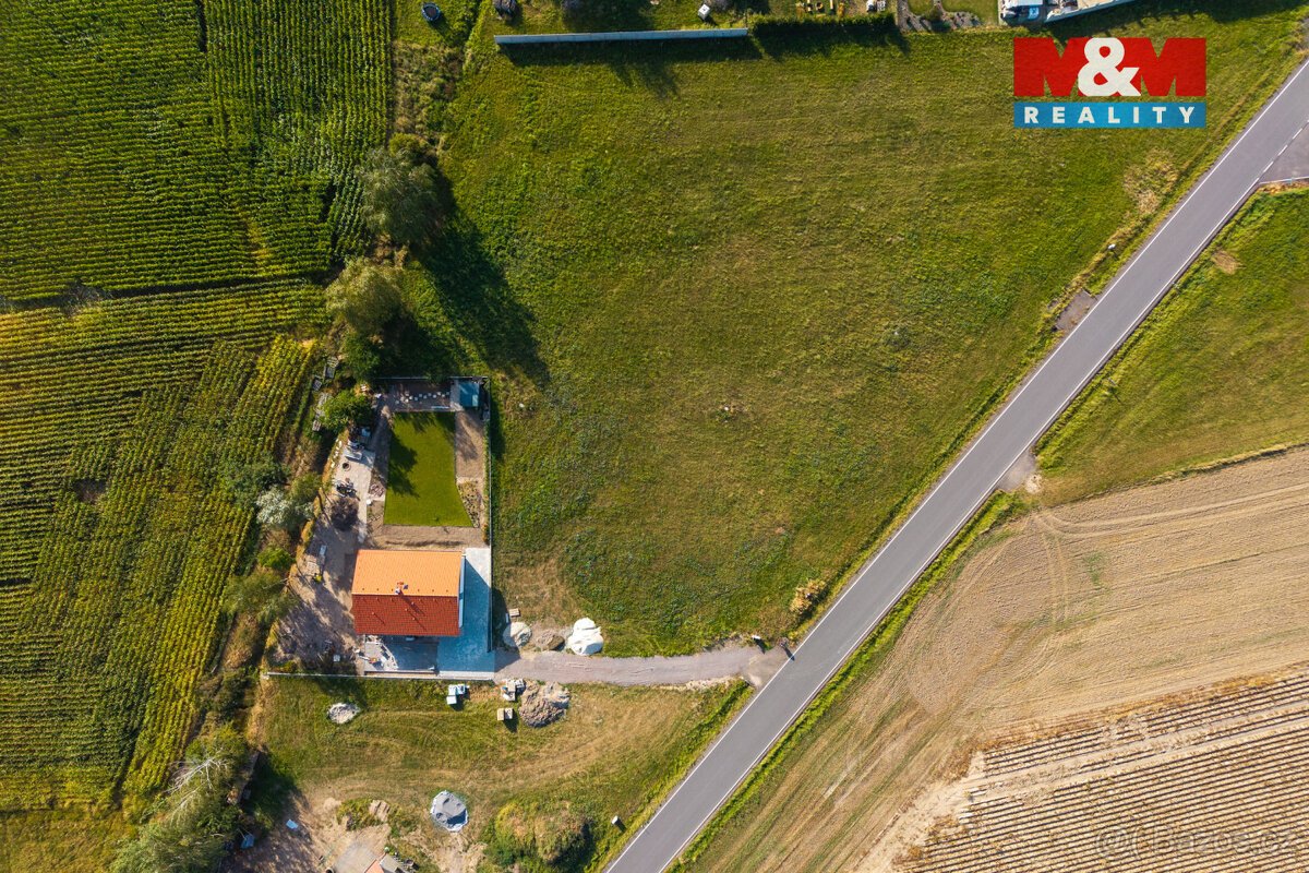 Prodej pozemku k bydlení ve Vysokém Chvojně, 1032 m²