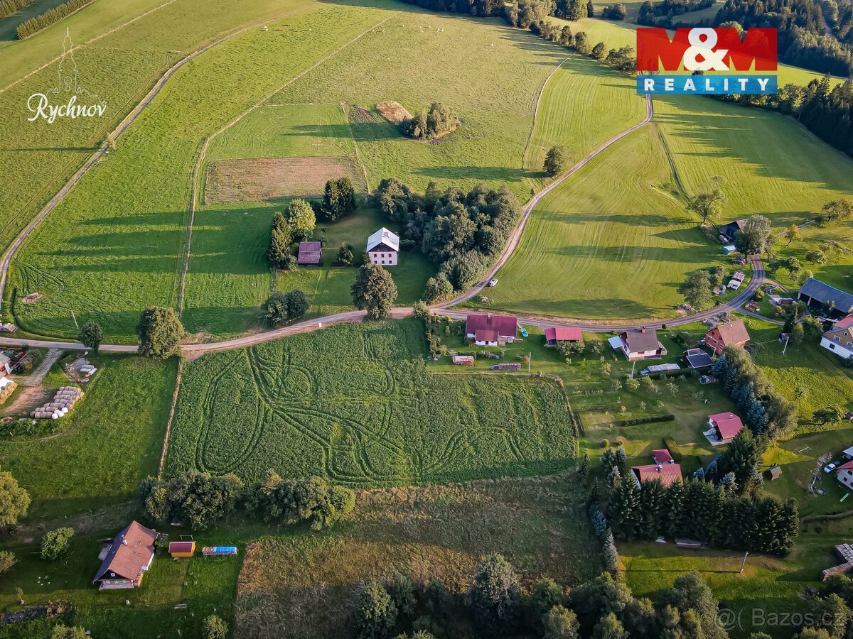 Prodej pozemku k bydlení, 1704 m², České Petrovice