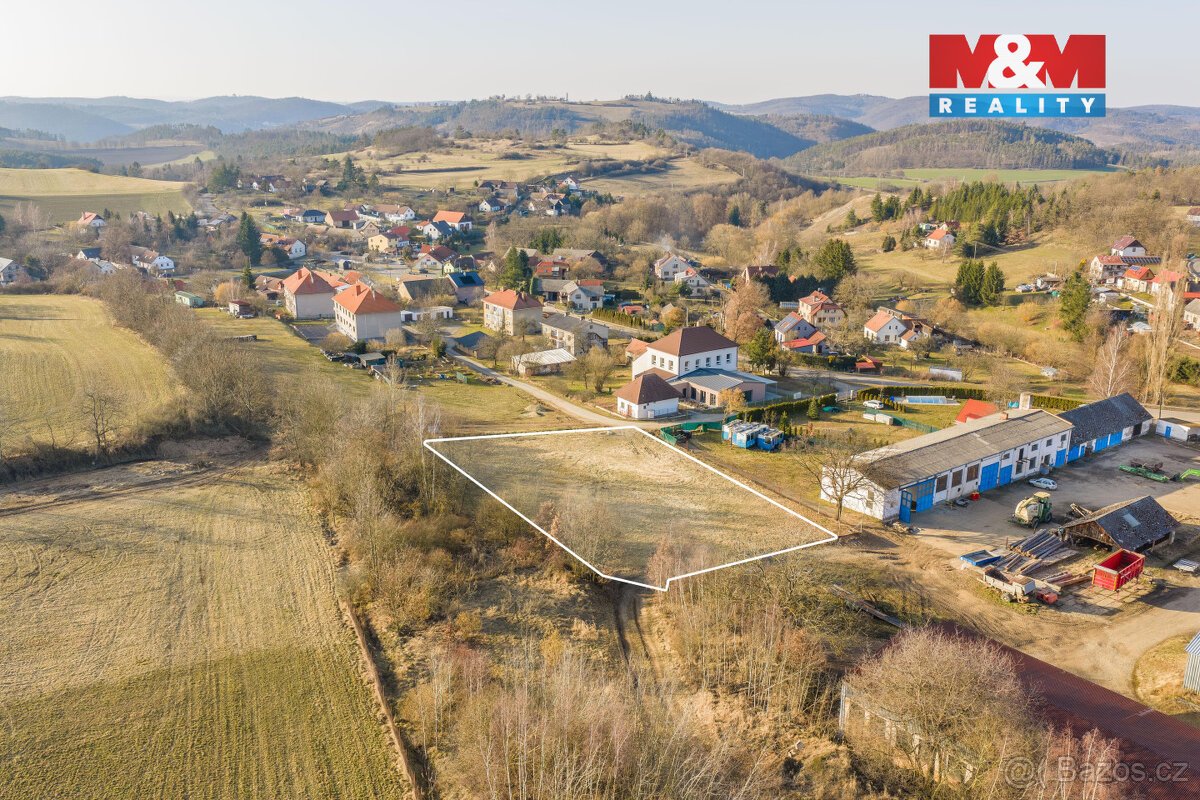 Prodej pozemku k bydlení, 2437 m², Milešov