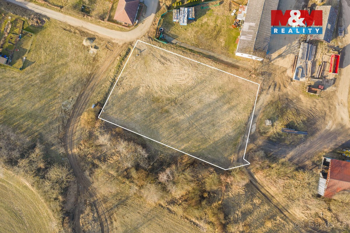 Prodej pozemku k bydlení, 2437 m², Milešov