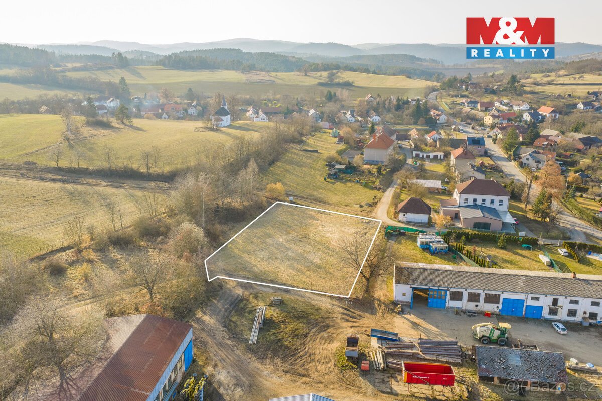 Prodej pozemku k bydlení, 2437 m², Milešov