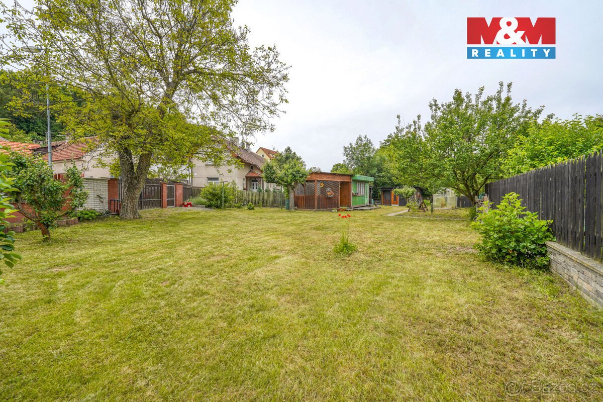Prodej pozemku k bydlení, 806 m², Bubovice