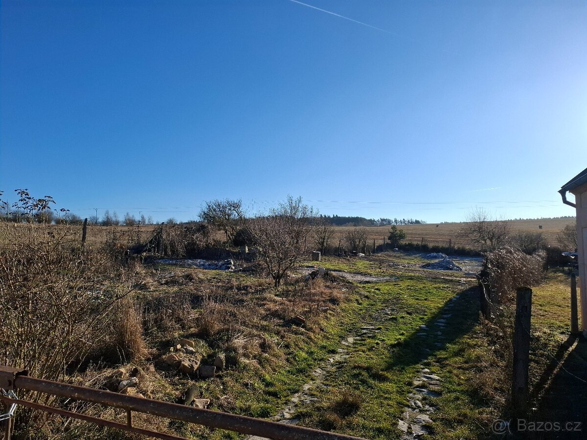 Stavební pozemek 1012m²
